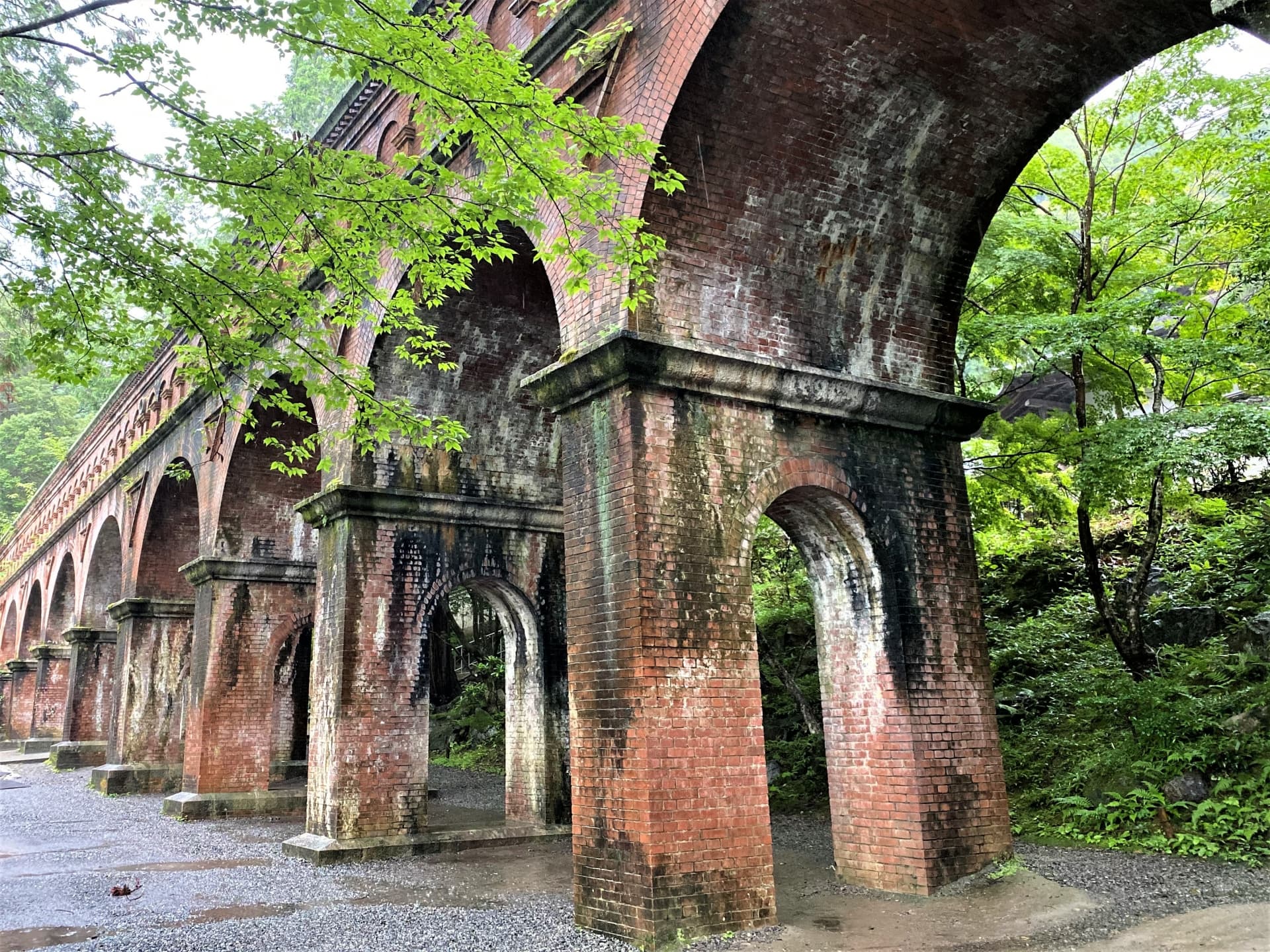 レンガ造りの水路閣