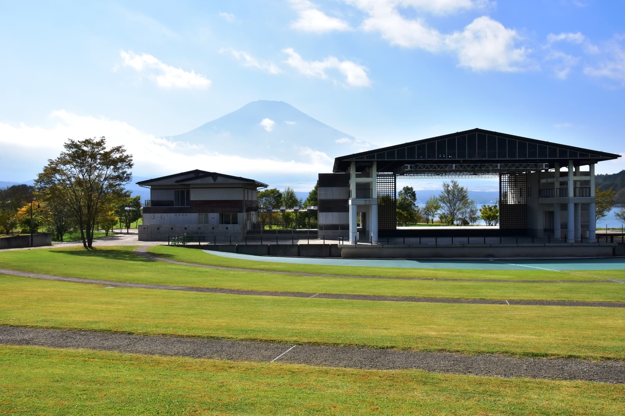 山中湖交流プラザ　きらら